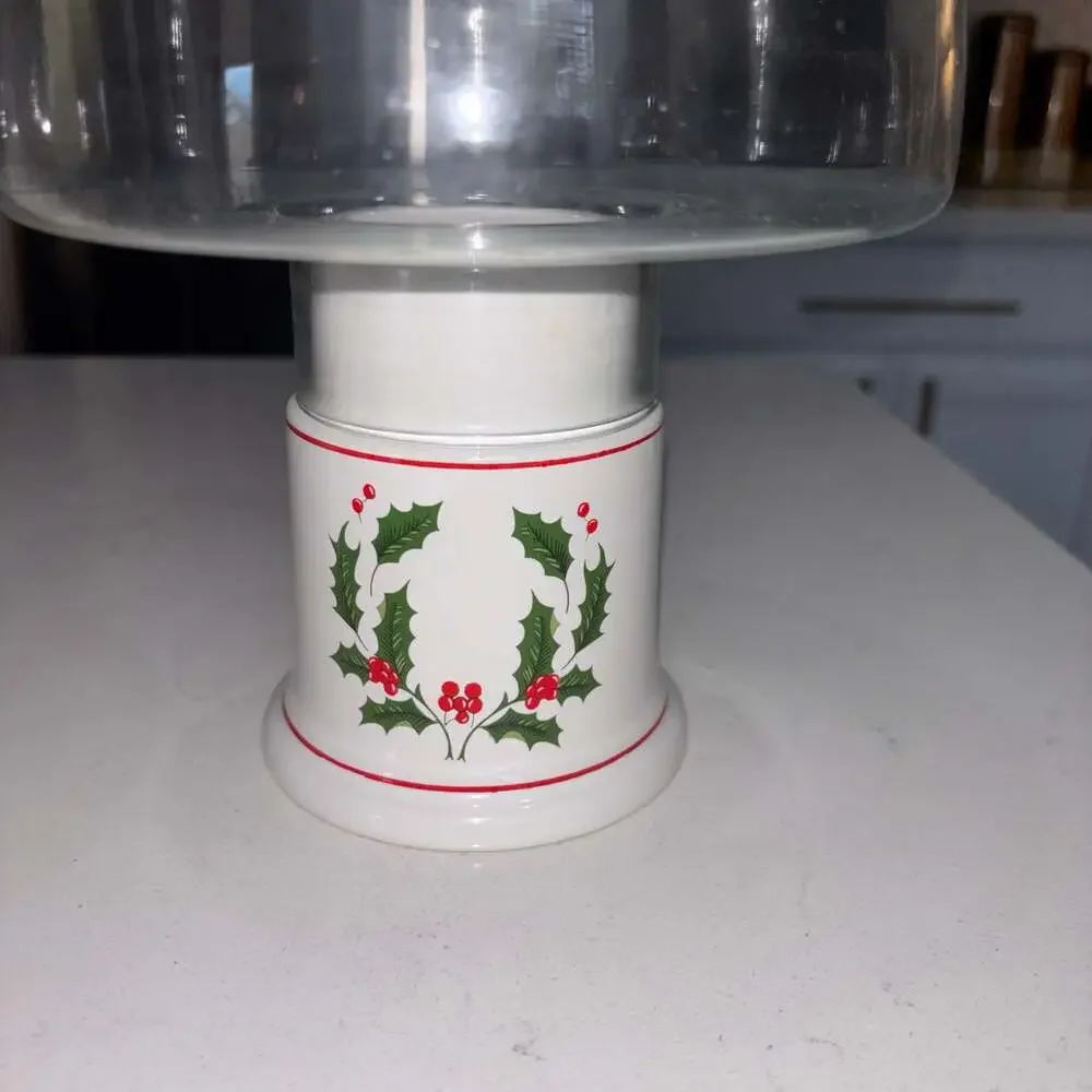 Vintage Classique Christmas Hurricane Lamp Jay Import Co Japan 14-7979